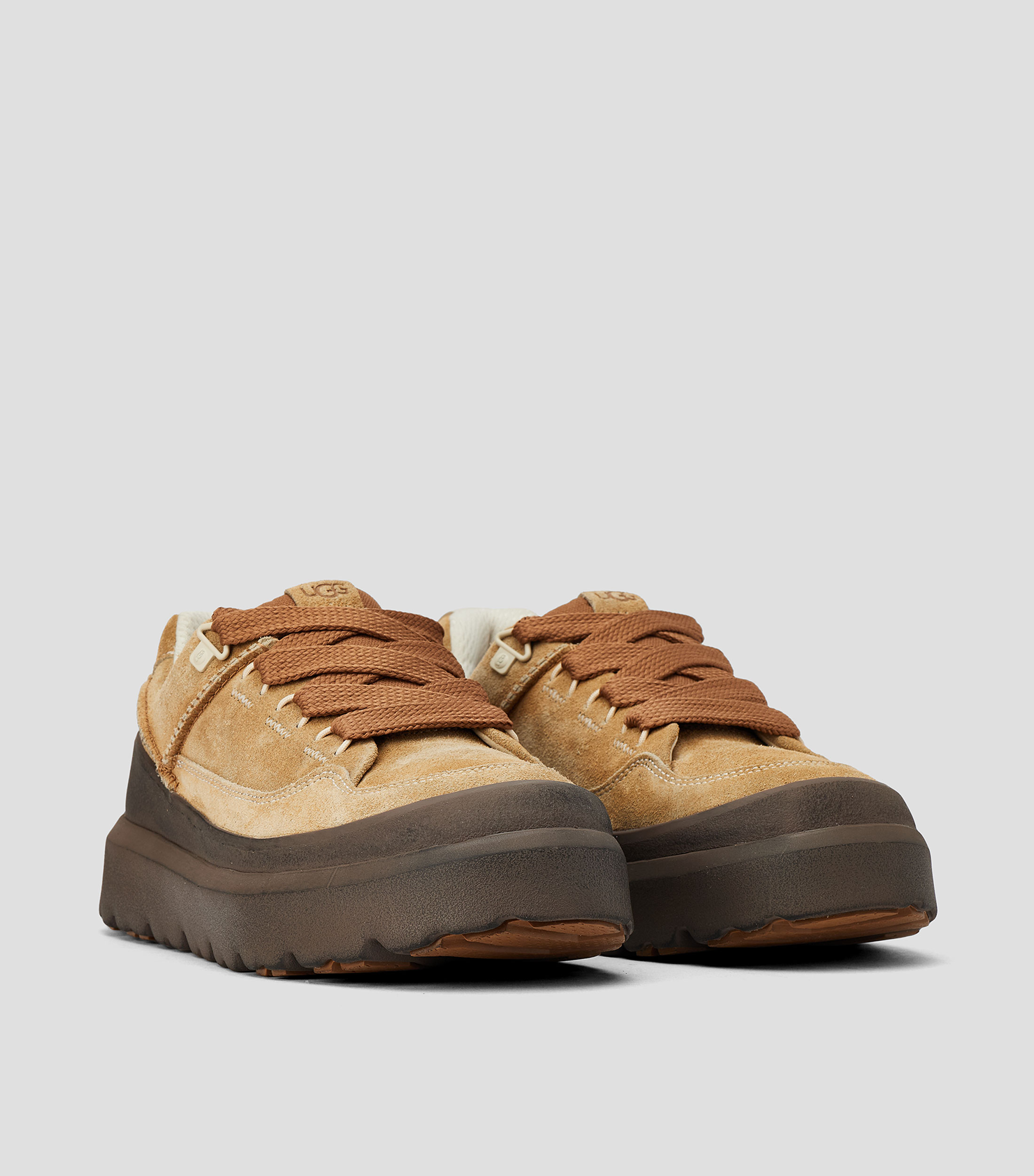 Tenis casuales Utility Knoll en piel vacuna Hombre